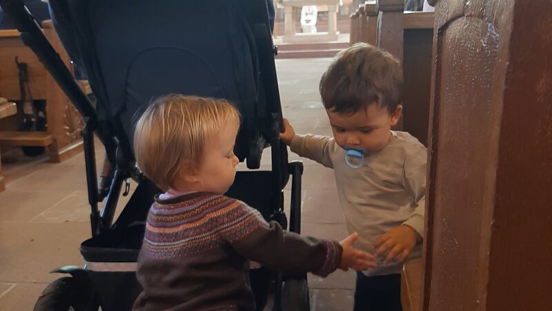 Kirchenbesuch mit Kindern